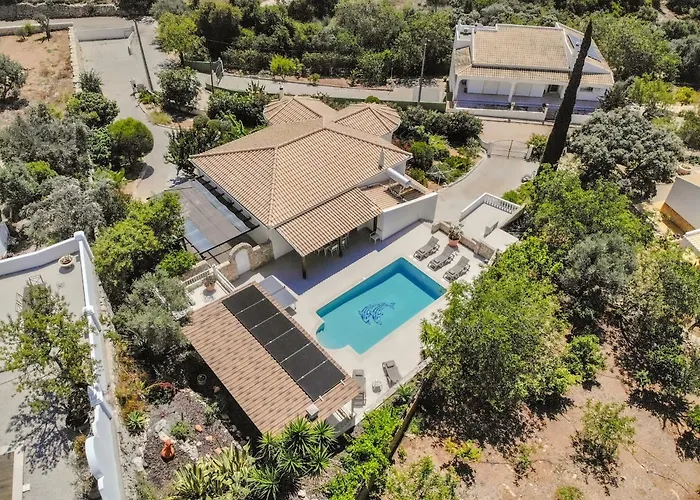 Redonda ヴィラ ローレ